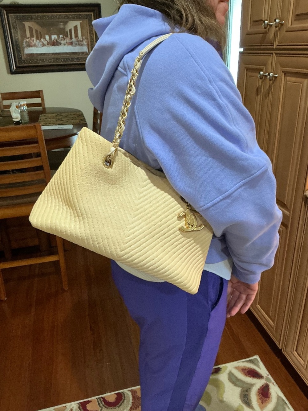 CHANEL Cream Quilted Chevron Shoulder Bag with Gold-Tone CC Charm - Picture 11 of 11
